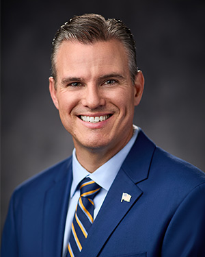 Official portrait of Pleasanton Mayor Jack Balch